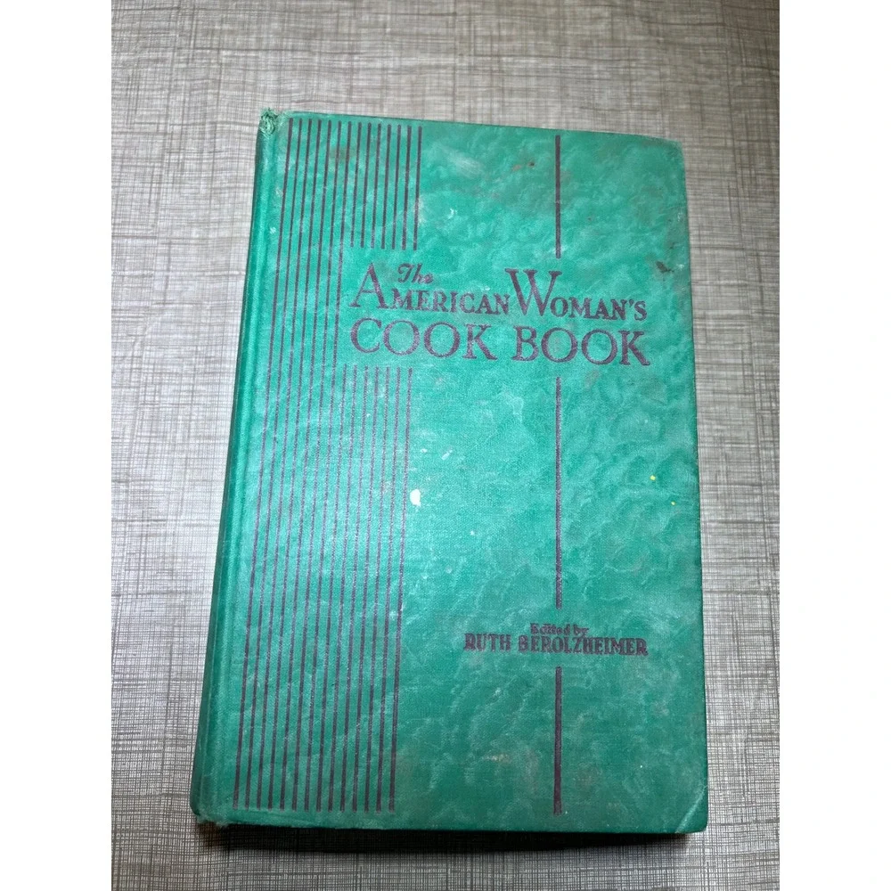 Vintage 1948 The American Womans Cook Book Ruth Berolzheimer Thumb Index Green